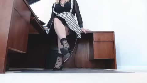 Ashley Ann online show from November 17, 2025, 6:46 pm