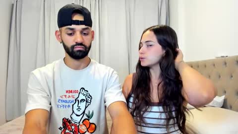 Ashley  Zamir online show from November 9, 2025, 9:57 pm