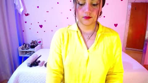 Ashlei Evanz online show from November 26, 2025, 4:35 am