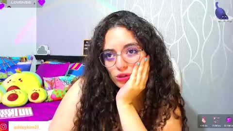 .. Ashley .. online show from December 20, 2025, 1:56 am