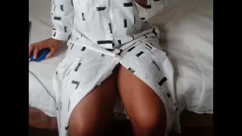 ashleyt255 online show from October 7, 2025, 7:38 am