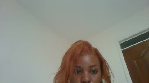 ashleywairimu00 online show from January 8, 2026, 12:07 pm