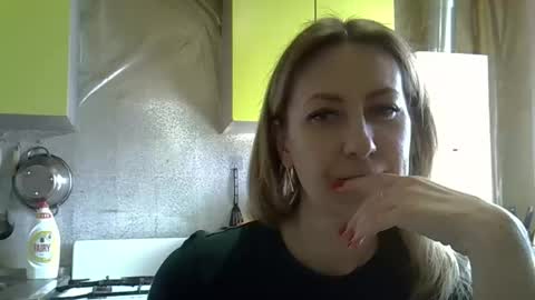 AshleyXHoney online show from March 25, 2026, 7:58 am