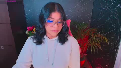 Snapshot of ashleyy18__ chatting on October 25, 2025, 2:08 am Ashleyy18 online show from October 25, 2025, 2:08 am