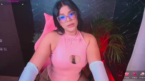 Snapshot of ashleyy18__ chatting on November 1, 2025, 12:01 am Ashleyy18 online show from November 1, 2025, 12:01 am