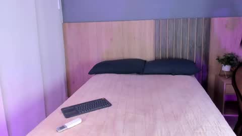 Ashly online show from January 8, 2026, 3:31 am