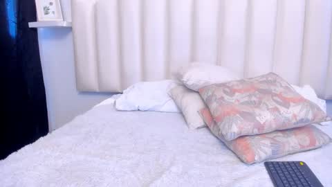 Ashly online show from March 25, 2026, 4:46 pm