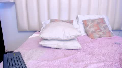 Ashly online show from April 6, 2026, 8:54 pm