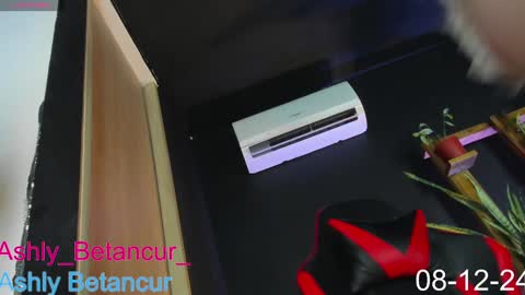 Snapshot of ashlybetancurxxx chatting on December 8, 2024, 6:22 am Ashly Betancur  online show from December 8, 2024, 6:22 am