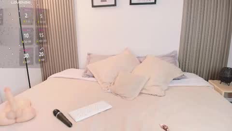    online show from February 5, 2026, 2:16 am