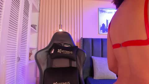 ashlye_miller_ online show from September 17, 2025, 4:03 am