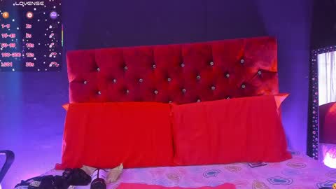 Snapshot of ashlyfox99 chatting on April 28, 2026, 6:35 pm Ashly online show from April 28, 2026, 6:35 pm