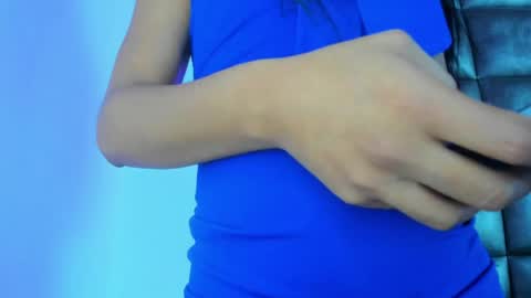 ashlymillerr_ online show from May 21, 2026, 8:27 pm
