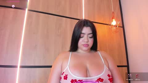 ashlyn online show from December 13, 2025, 8:25 pm