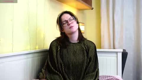 Kristine online show from February 6, 2026, 8:34 pm