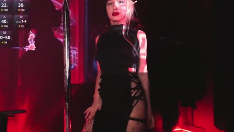 Mila online show from February 4, 2025, 7:29 am