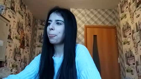 Snapshot of ashtonvisnosky chatting on December 20, 2025, 10:39 pm Lina online show from December 20, 2025, 10:39 pm