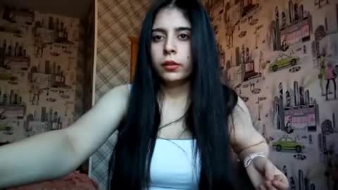 Snapshot of ashtonvisnosky chatting on January 7, 2026, 11:07 pm Lina online show from January 7, 2026, 11:07 pm