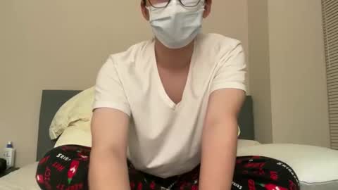 asiaboyshow online show from December 15, 2025, 4:06 am