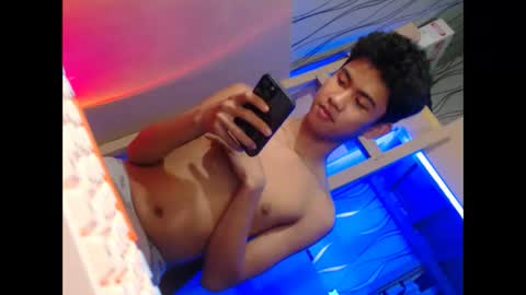 asian_ainsley69 online show from October 5, 2025, 5:33 pm