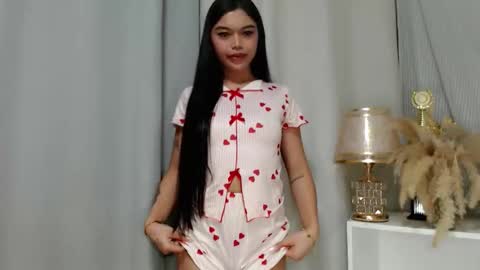 Snapshot of asian_alitacumgirlxxx chatting on May 13, 2026, 2:14 pm asian_alitacumgirlxxx online show from May 13, 2026, 2:14 pm