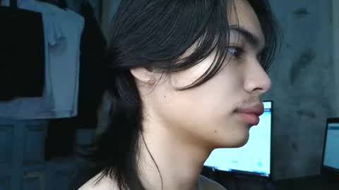 asian_babyboi online show from October 16, 2025, 5:47 pm