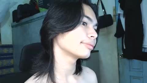 asian_babyboi online show from December 14, 2025, 8:20 am