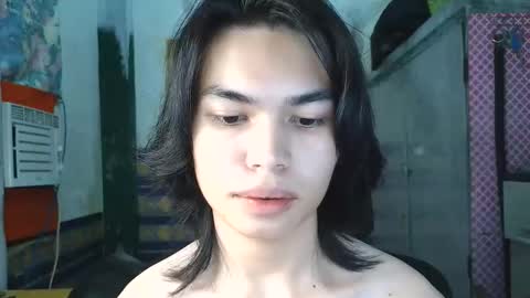 asian_babyboi online show from December 14, 2025, 8:24 pm