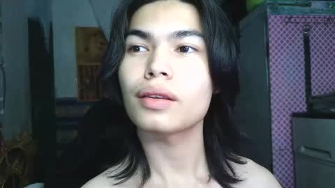 asian_babyboi online show from February 11, 2026, 3:50 pm