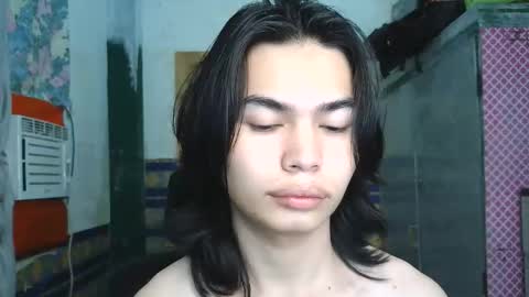asian_babyboi online show from March 2, 2026, 1:51 pm