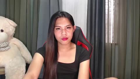 ELLE dont forget to follow and thumbs up online show from December 28, 2024, 6:06 am