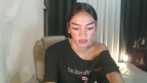 Snapshot of asian_cassy chatting on February 4, 2026, 1:55 am asian_cassy online show from February 4, 2026, 1:55 am