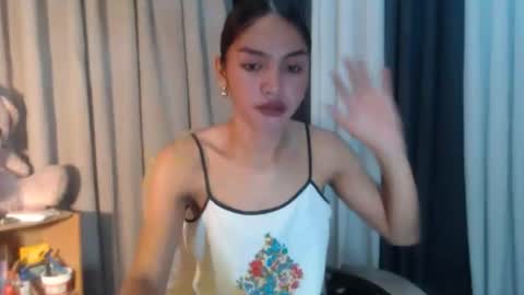 Snapshot of asian_cassy chatting on May 25, 2026, 12:27 am asian_cassy online show from May 25, 2026, 12:27 am