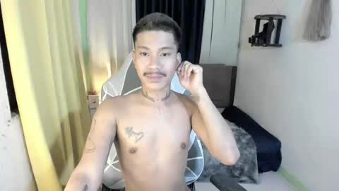 Snapshot of asian_cumsawyer chatting on January 9, 2025, 8:34 am bigload CUM take me private show or passwordshow online show from January 9, 2025, 8:34 am