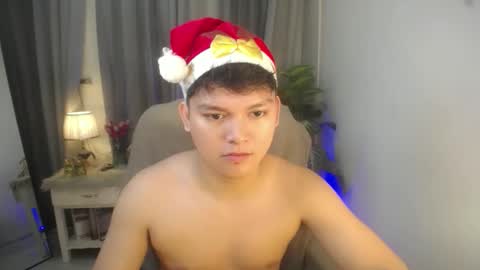 asian_handsomexx online show from December 22, 2025, 7:49 am
