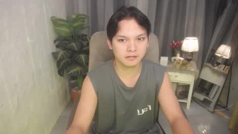 asian_handsomexx online show from March 16, 2026, 9:35 am
