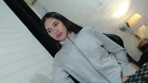 theakati online show from October 24, 2025, 6:48 pm