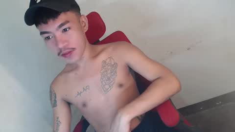 Snapshot of asian_kimxxx chatting on April 26, 2026, 11:13 pm don online show from April 26, 2026, 11:13 pm