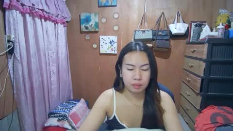 asian_llory online show from January 12, 2026, 1:22 am