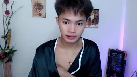 asian_lover05 online show from September 29, 2025, 6:13 pm