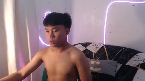 Snapshot of asian_prince_of_cock chatting on September 14, 2025, 9:41 am Prince online show from September 14, 2025, 9:41 am