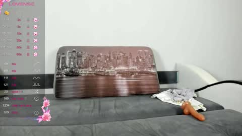 asian_pussy1 online show from October 7, 2025, 4:15 pm