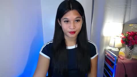 Snapshot of asian_yannie chatting on March 21, 2026, 10:13 pm Yan online show from March 21, 2026, 10:13 pm