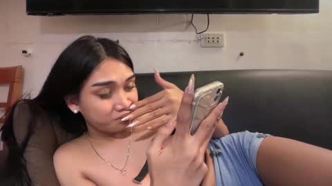 Snapshot of asiancutiehunk chatting on October 14, 2025, 8:31 pm asiancutiehunk online show from October 14, 2025, 8:31 pm