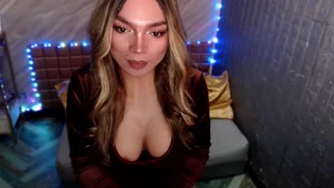 BELLA NOTCH online show from March 9, 2026, 2:54 pm