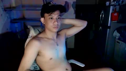 asiandreamboyx online show from January 26, 2025, 3:36 pm