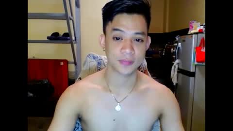 asiandreamboyx online show from October 26, 2025, 7:36 am