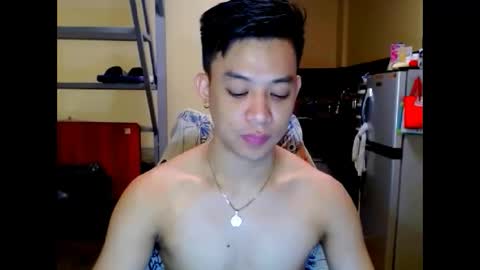 Snapshot of asiandreamboyx chatting on June 10, 2026, 3:18 am asiandreamboyx online show from June 10, 2026, 3:18 am