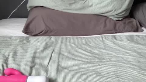 Snapshot of asiangirlandwhiteguy chatting on January 25, 2025, 6:12 am asiangirlandwhiteguy online show from January 25, 2025, 6:12 am