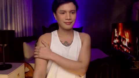 Snapshot of asianguy_nextdoor chatting on December 20, 2025, 6:59 pm AsherMiller online show from December 20, 2025, 6:59 pm